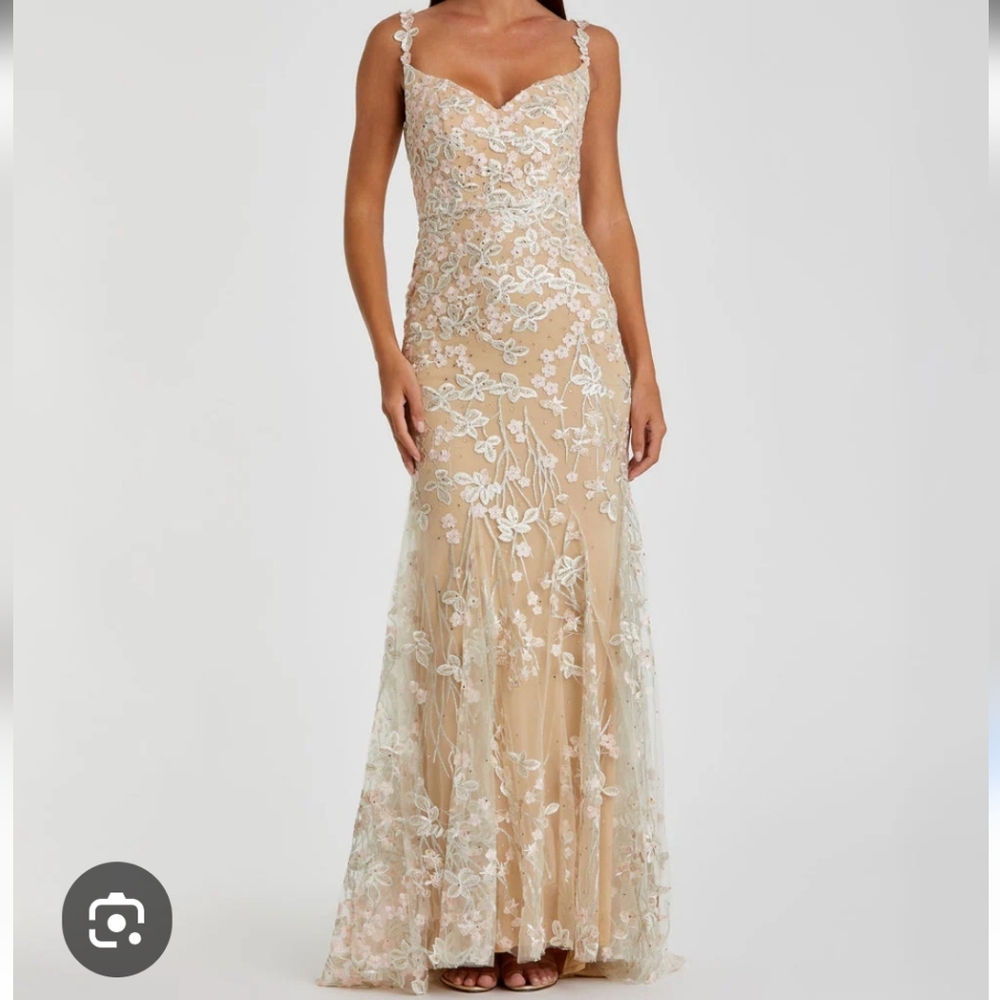Mac Duggal Gown, Sz 2, Mermaid Fit, Floral Lace, Tulle, Train, Sleeveless, NEW!‎